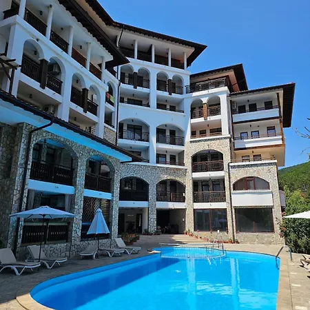 с потрясающим видом Apartament *